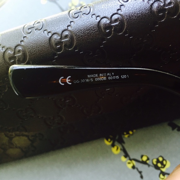 SOLD Authentic GUCCI Sunglasses ~ Gorgeous! - Picture 4 of 4