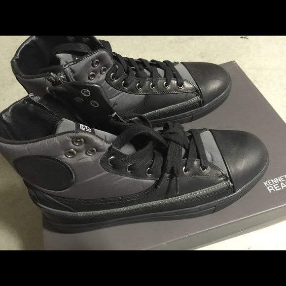 Kenneth Cole Reaction HiTop shoes