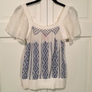 Free people white Boho top with blue threading