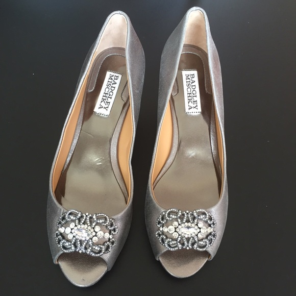BADGLEY MISCHKA PEEP TOE Pumps SZ 7.5 new - Picture 2 of 4