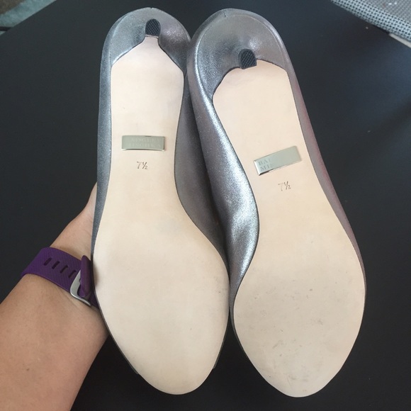 BADGLEY MISCHKA PEEP TOE Pumps SZ 7.5 new - Picture 4 of 4