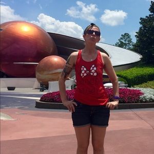 Meet your Posher, Angela