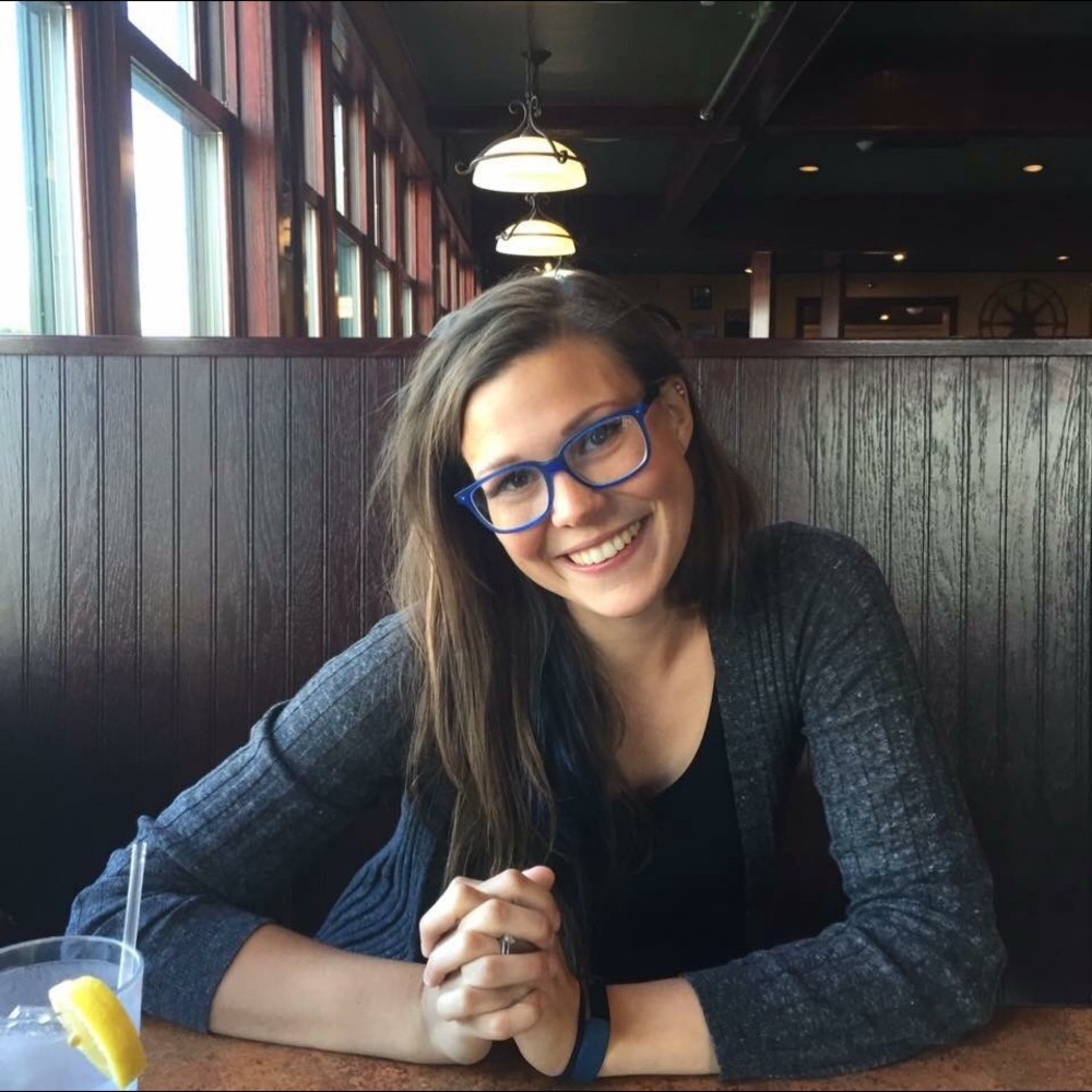 Meet your Posher, Abby