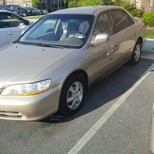 Meet your Posher, Shantal