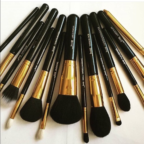 New professional make up brush set - Picture 2 of 2