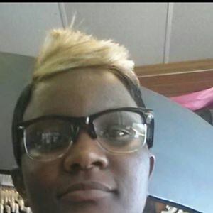 Meet your Posher, Tameka