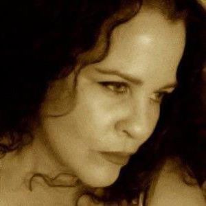 Meet your Posher, Daphne