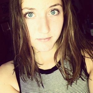 Meet your Posher, Kara