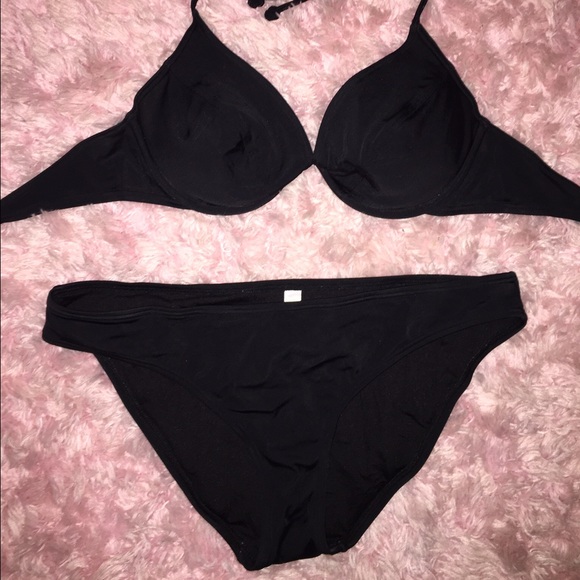 Victoria's Secret black very sexy triangle bikini