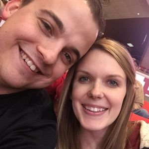 Meet your Posher, Cortney