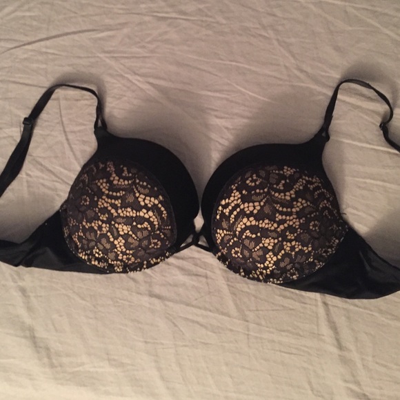 VS Miraculous Plunge bra