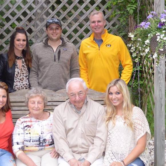 Meet your Posher, Toni - Picture 1 of 1