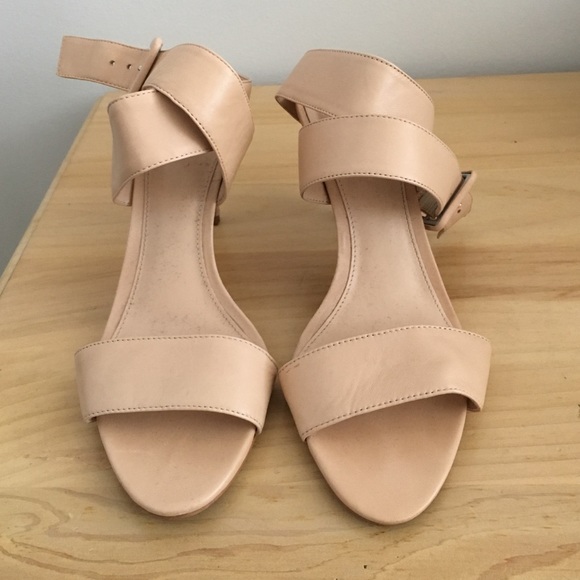 Vince Camuto Nude Heels
