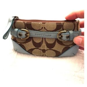Coach change wallet