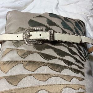Cache Beaded belt