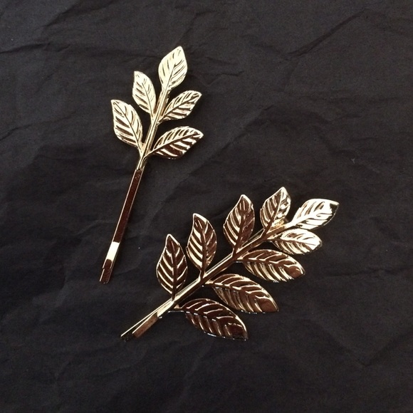 Two gold leaf hair pins