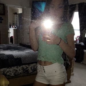 Meet your Posher, Kaylie