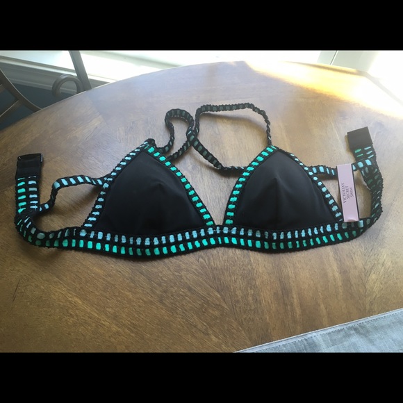 VS NWT size small