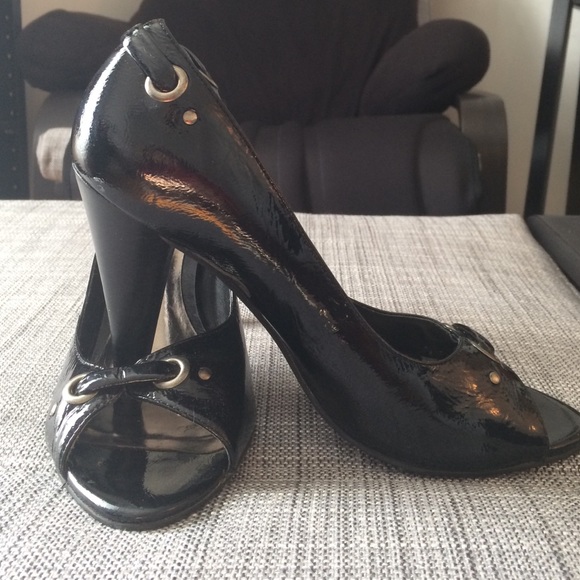 Carlos Santana black heels - Picture 2 of 3