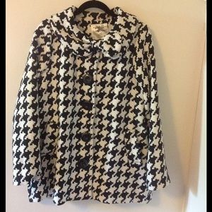Nick & Mo Houndstooth Coat
