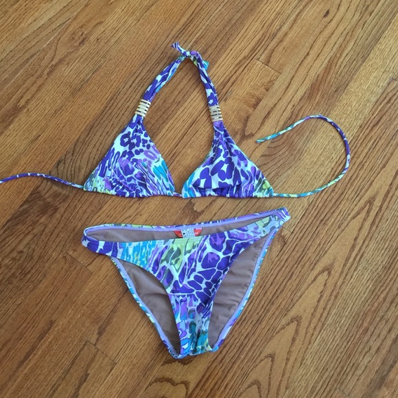 Colorful Bikini With Gold Tone Hardware Gem Colorful Bikini With Gold Tone Hardware Gem