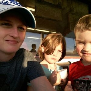 Meet your Posher, Alicia