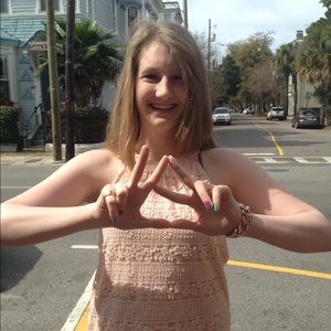 Meet your Posher, Ginny