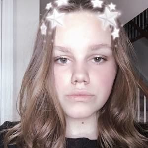 Meet your Posher, Laney