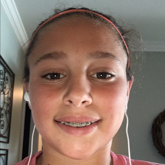 Meet your Posher, Emma - Picture 1 of 1