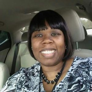 Meet your Posher, Carla