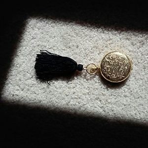 Vintage Estee Lauder mini tassled compact