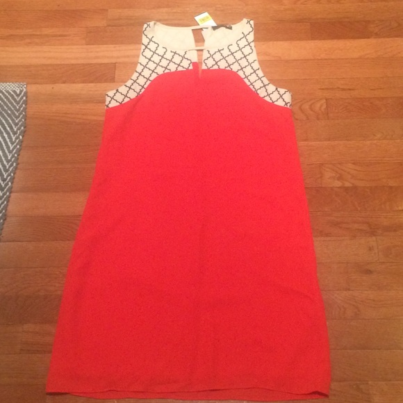 Dresses & Skirts - NWT Cute dress for summer