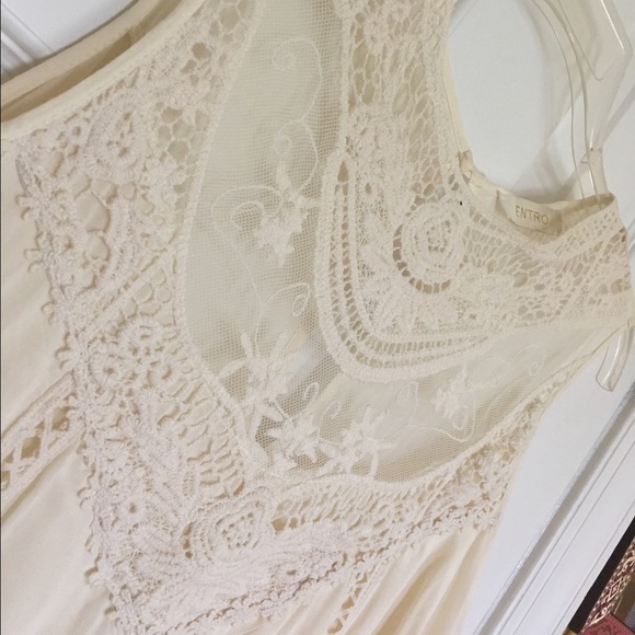 Vintage Lace Dress (Loose-fit) - Picture 2 of 4