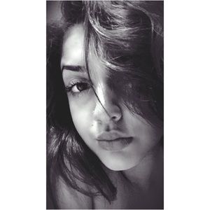 Meet your Posher, Alessandra