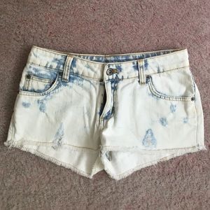 LF CARMAR ACID WASH SHORTS