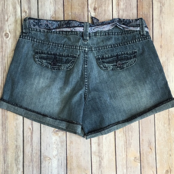 Blue jean shorts with blue scarf belt - Picture 2 of 3