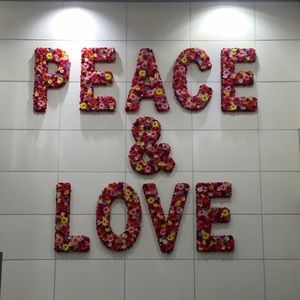 Meet your Posher, Amira