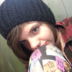 Meet your Posher, Kara