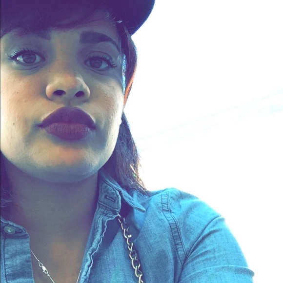 Meet your Posher, Jennifer