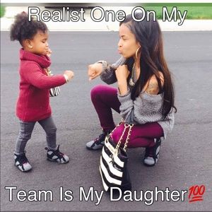 Meet your Posher, Keela