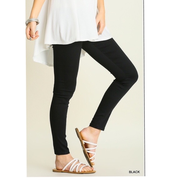 Black Jeggings with elastic waistband - Picture 2 of 2