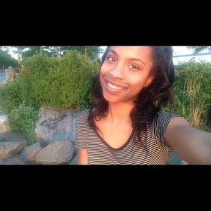 Meet your Posher, Alyssa