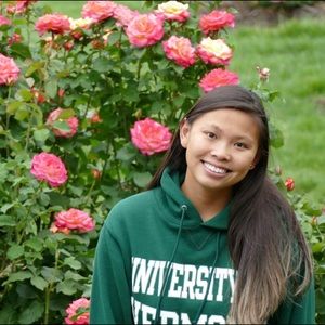 Meet your Posher, Nikisha