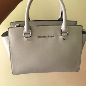Michael Kors Selma Medium Leather Satchel