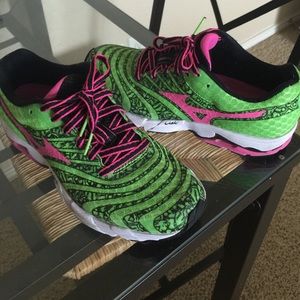 Mizuno Wave Sayonara 2 Running Shoe