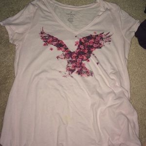 American Eagle Floral tshirt