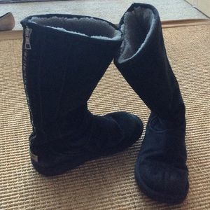 UGG black tall fur-lined boots with back zip