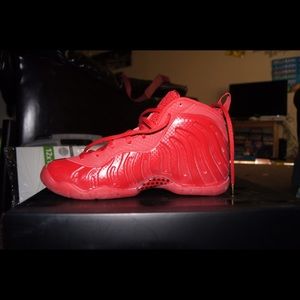 All red lil foamposite