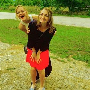 Meet your Posher, Christin