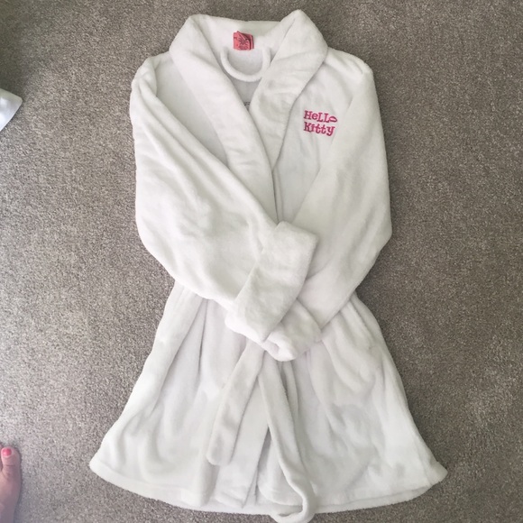 Hello Kitty Bathrobe